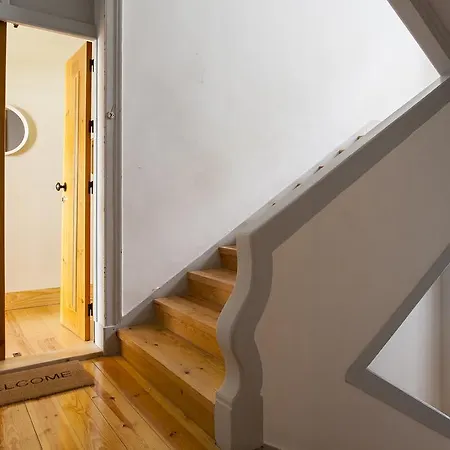 Altido Elegant 3br Apt, 10 Mins To Santa Justa Lift Appartement