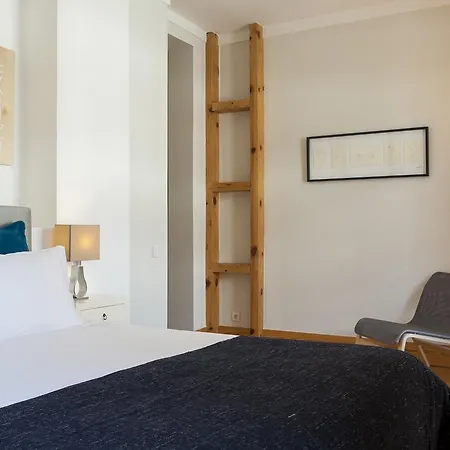 Appartamento Altido Elegant 3br Apt, 10 Mins To Santa Justa Lift *